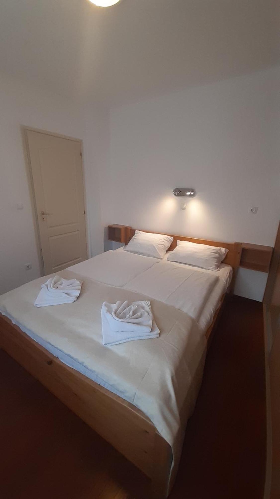 Mary Apartmanhaz Héviz Zewnętrze zdjęcie