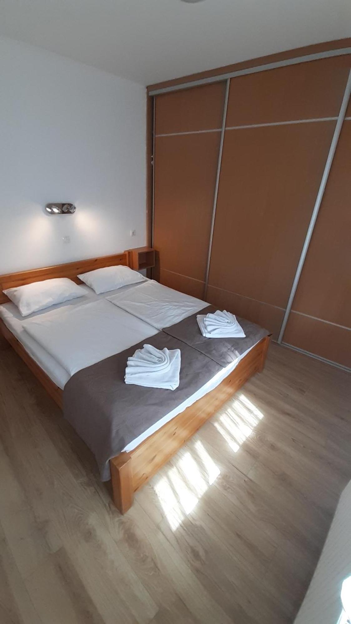 Mary Apartmanhaz Héviz Zewnętrze zdjęcie