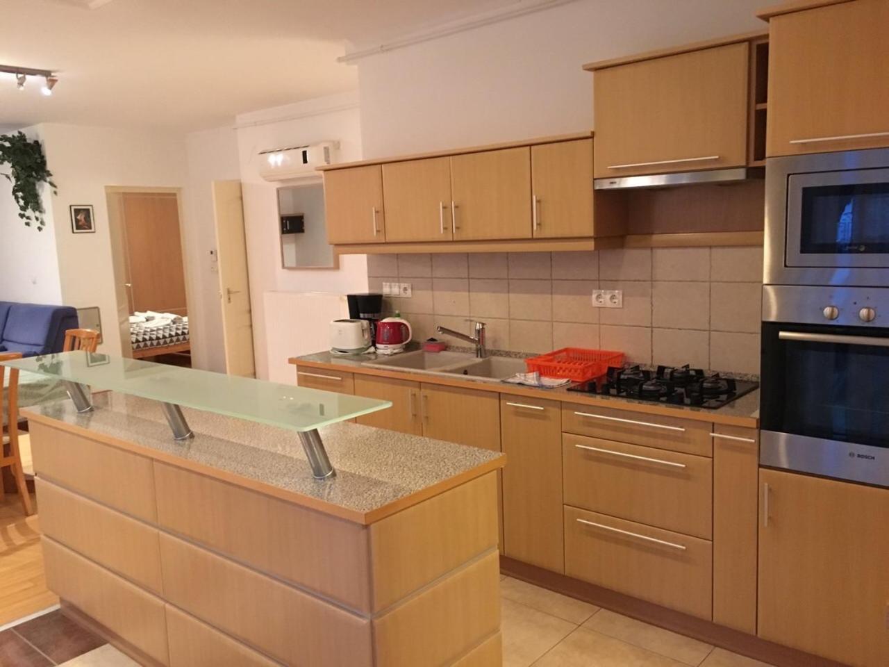 Mary Apartmanhaz Héviz Zewnętrze zdjęcie