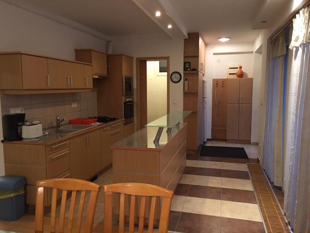 Mary Apartmanhaz Héviz Zewnętrze zdjęcie